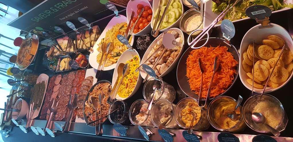 北瓦朗斯 - 布尔格瓦朗斯钟楼酒店 瓦朗斯堡 餐厅 照片